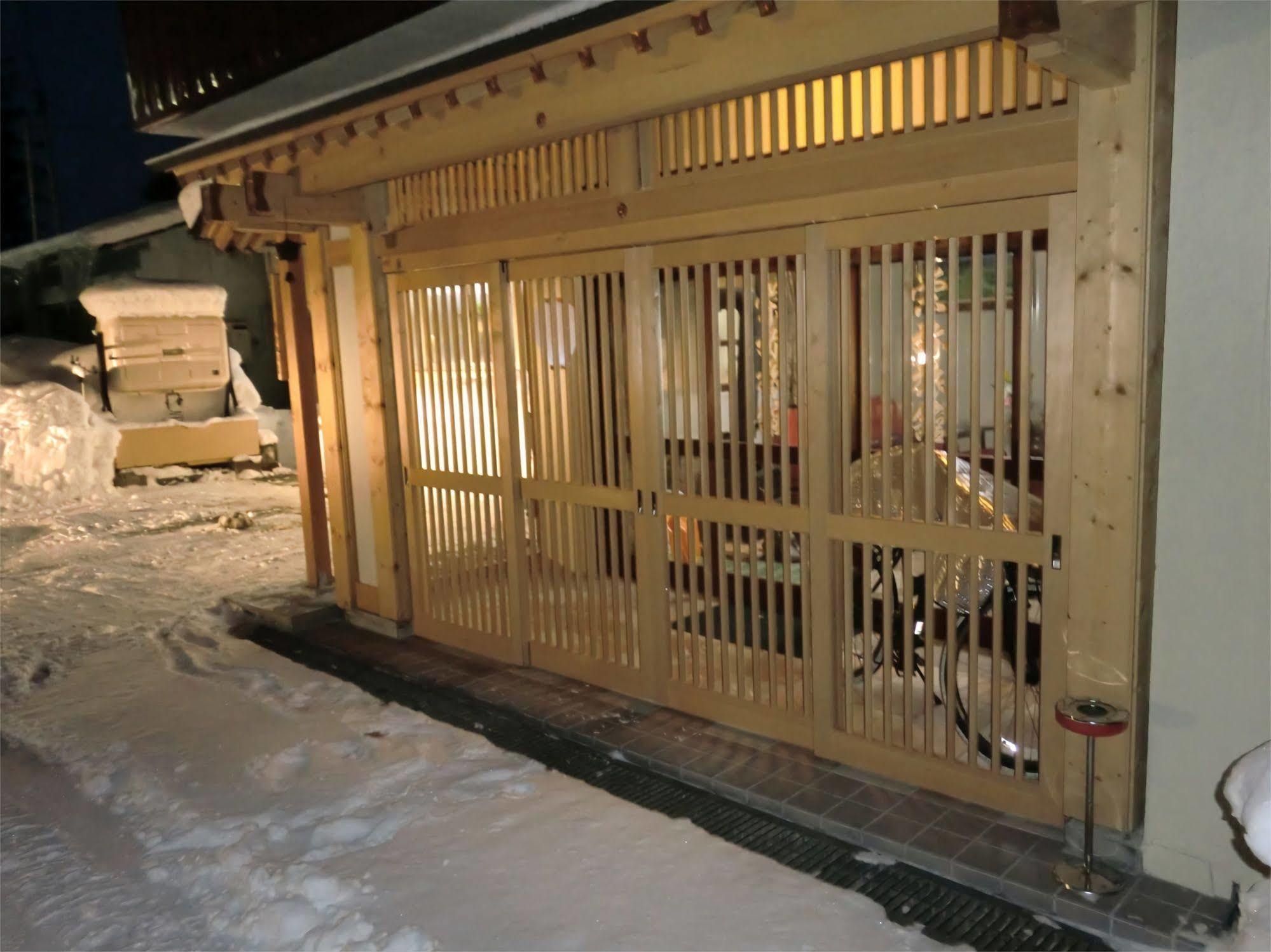 Onsen Minshuku Sakaeya Otel Shizukuishi Dış mekan fotoğraf